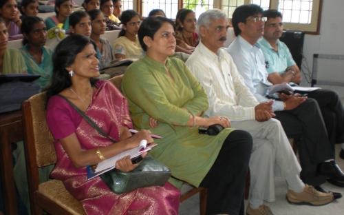 Dr Charu WaliKhanna and Ms Hemlatha Kheria visited the village Garhi Sampla in Rothak District Haryana