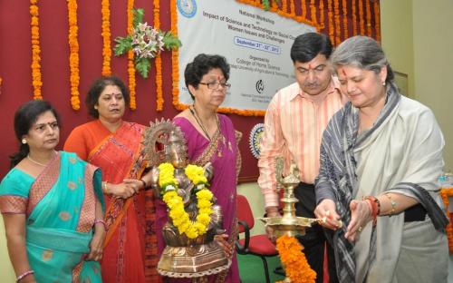 The Commission sponsored a two days National Workshop on “Impact of science and Technology on Social change: Women issues and challenges”, organized at College of Home Science, MPUAT, Udaipur