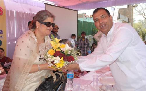 Ms. Mamta Sharma, Chairperson, NCW and Dr. Charu WaliKhanna, Member, NCW attended a program on Gender equality awareness and sensitization program for parents in slum area of Delhi