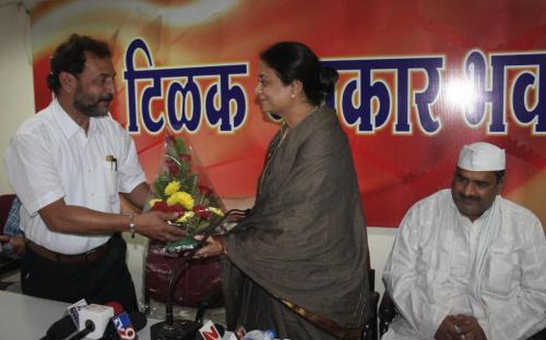 Ms. Shamina Shafiq, Member, NCW interacted with Nagpur media during a “Meet the Press” programme organized by Nagpur Union of Working Journalist (NUWJ) at Tilak Patrakar Bhawan, Nagpur